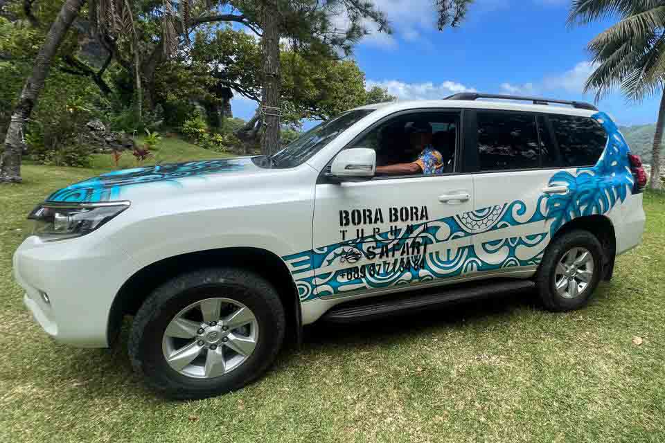 Bora Bora tupuna SUV 4X4 safari