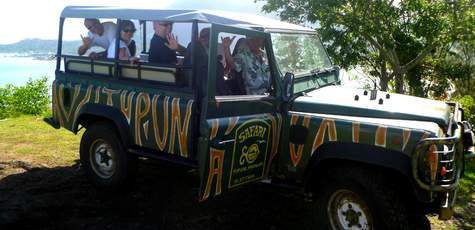 Bora Bora jeep tupuna safari antenna viewpoint tours