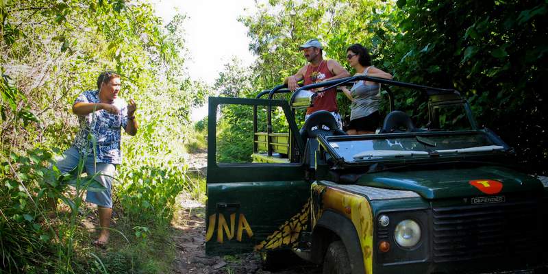 view from antenna tupuna jeep safari tours