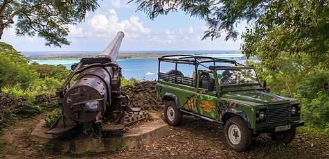 Bora Bora tupuna jeep safari tours world war 2 viewpoint